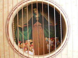 999741_565369243514700_818962892_n